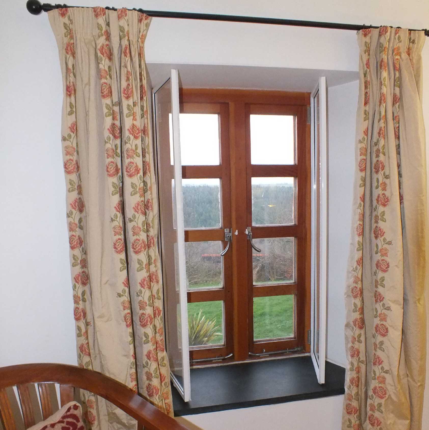 Buy SmartHinge with 4mm Plate Polycarbonate Glazing online today