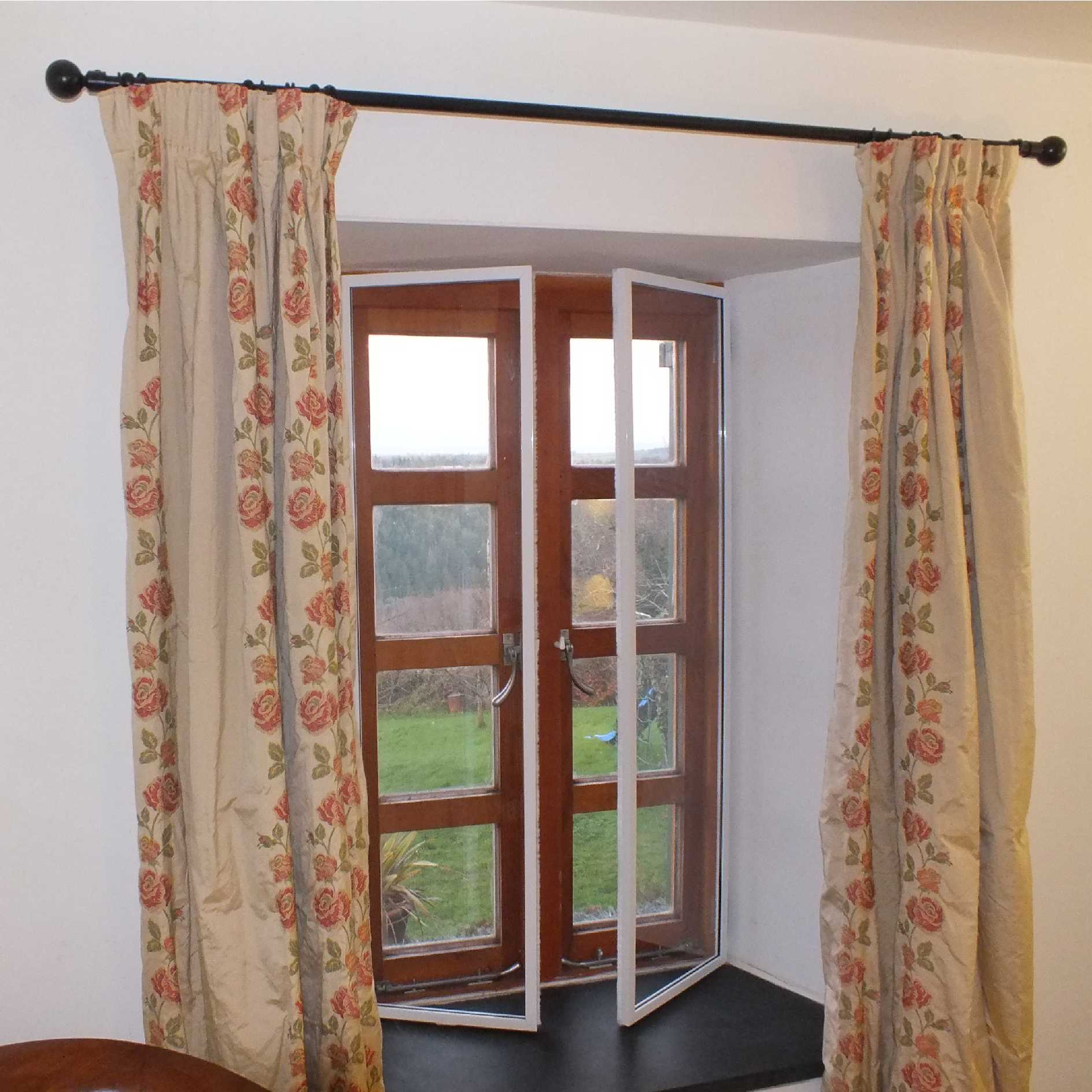 Great deals on SmartHinge with 6mm Plate Polycarbonate Glazing