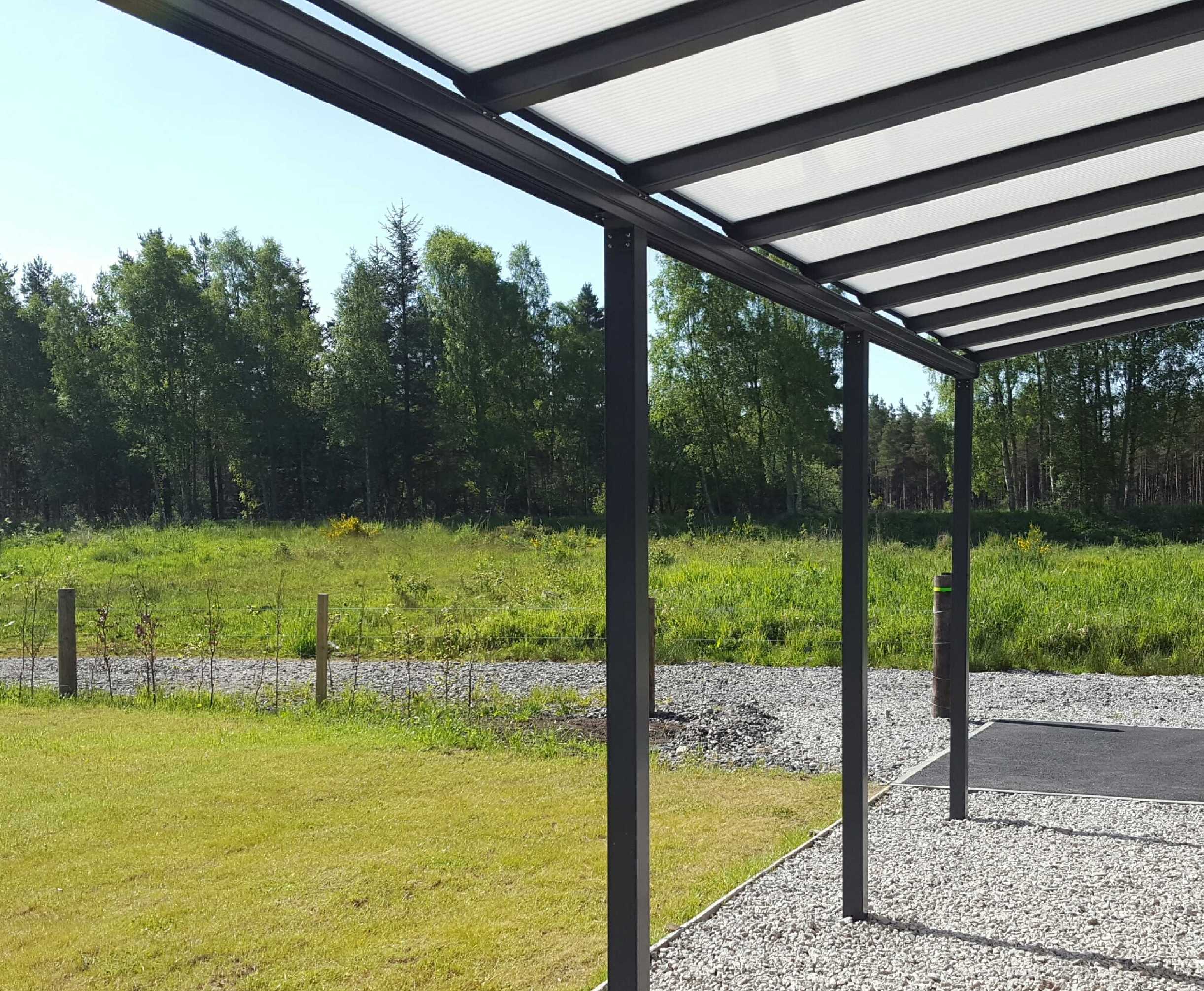 Omega Smart Lean-To Canopy, Anthracite Grey, 16mm Polycarbonate Glazing - 11.6m (W) x 1.5m (P), (5) Supporting Posts