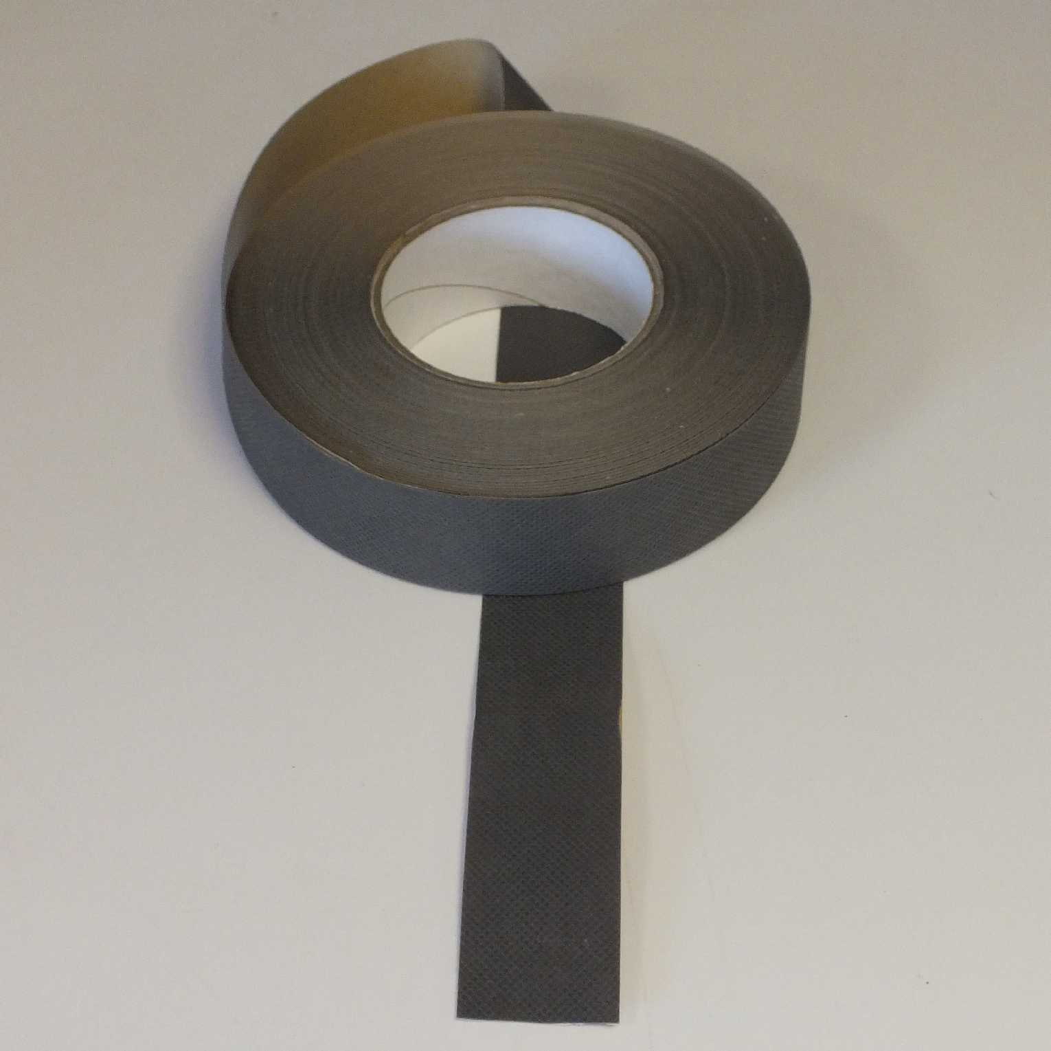 Breather Tape for closing the ends of polycarbonate sheets, 1.0m