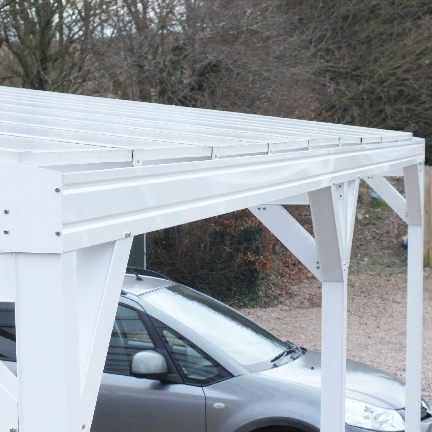 Omega Smart Free-Standing, White MonoPitch Roof Canopy with 16mm Polycarbonate Glazing - 3.1m (W) x 2.0m (P), (4) Supporting Posts from Omega Build